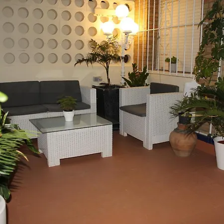 Jardin Cerca Del Centro Apartment