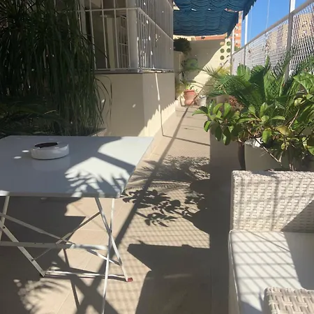 Jardin Cerca Del Centro * Seville